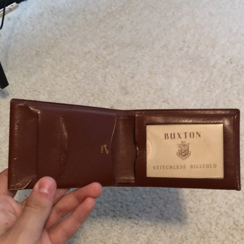 Buxton Vintage Leather Wallet